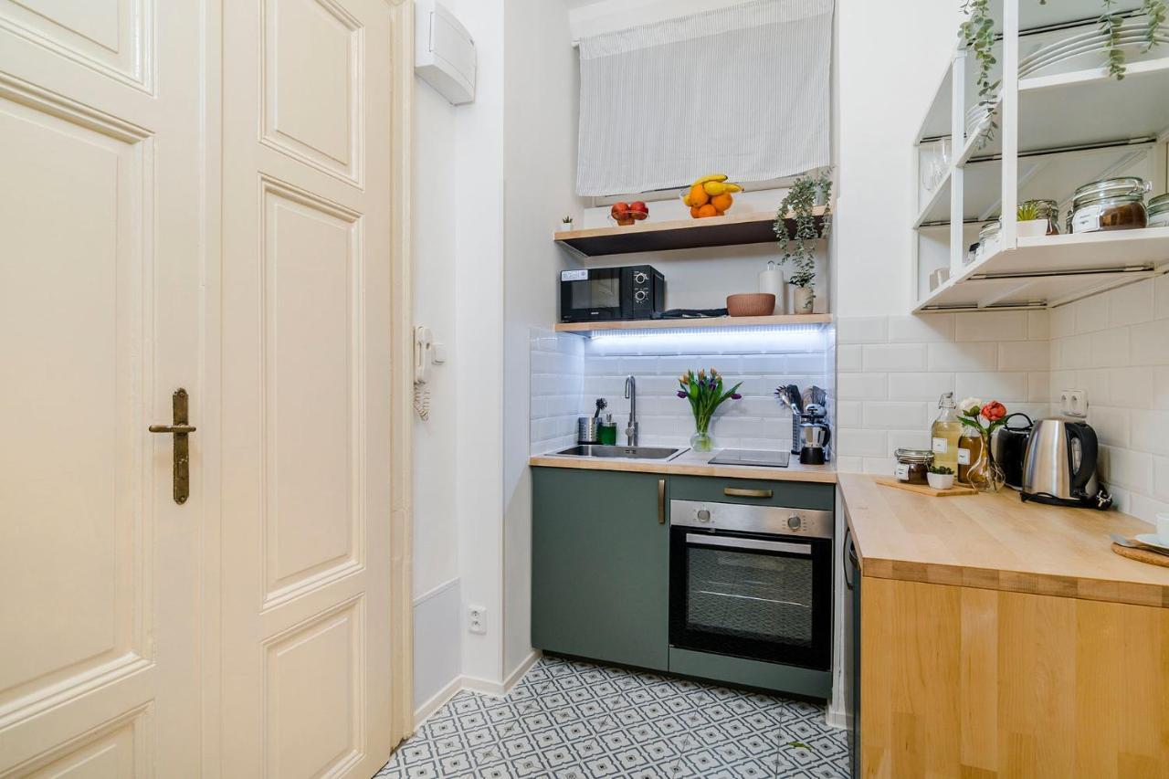 Prague Apt Near Charles Bridge By Michal&Friends Buitenkant foto