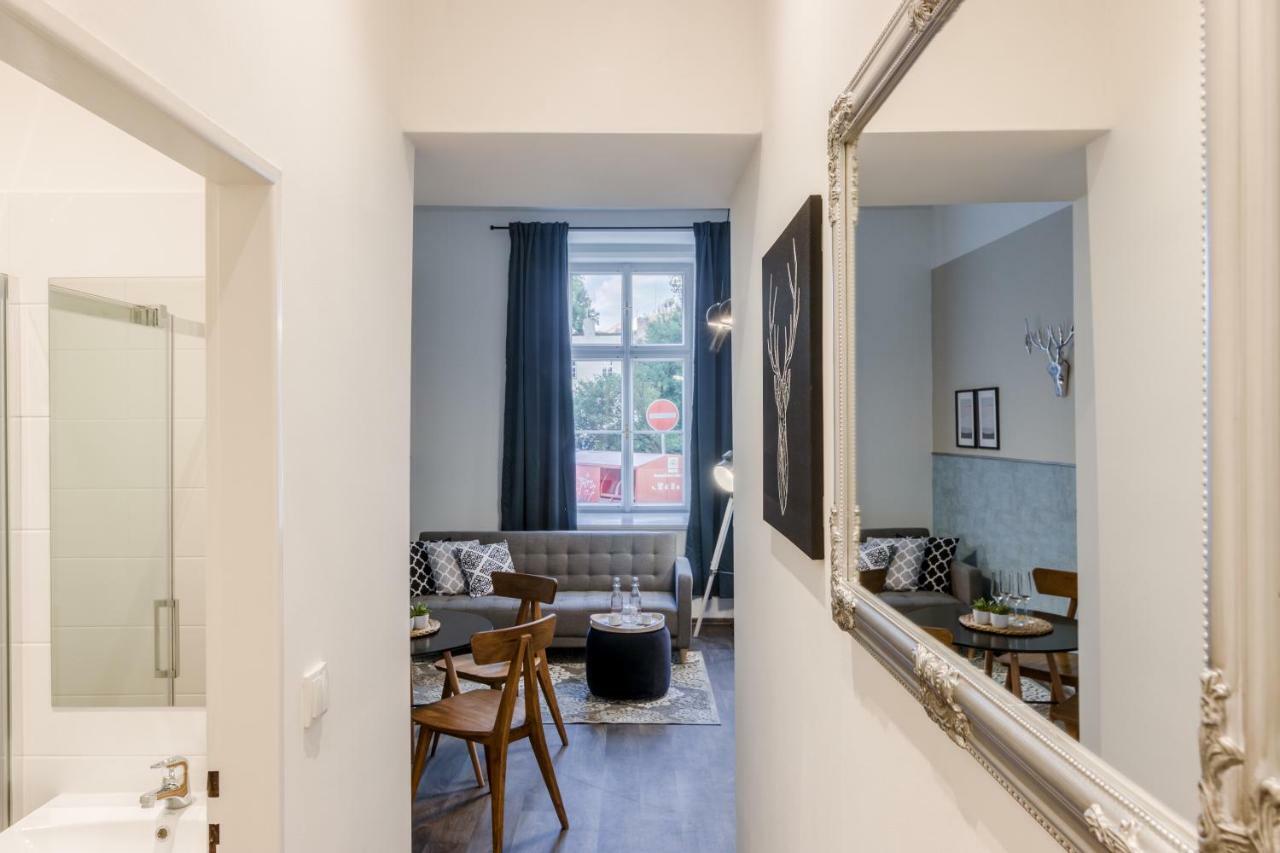 Prague Apt Near Charles Bridge By Michal&Friends Buitenkant foto